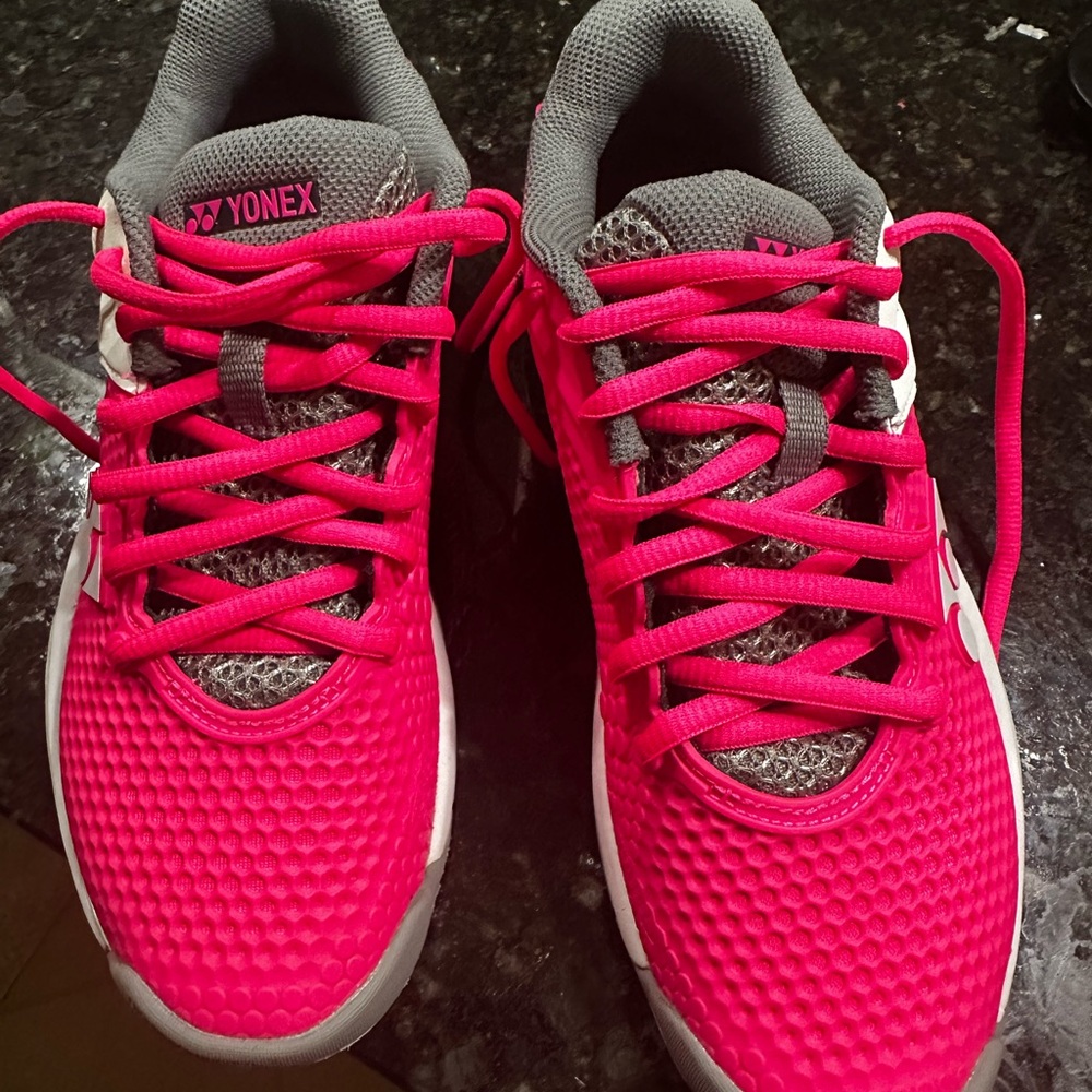 Brand New - Never Worn Yonex Pink and Gray Sneakers